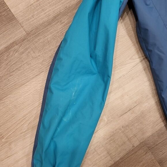 L.L.BEAN Blue Coat  - Picture 9 of 12